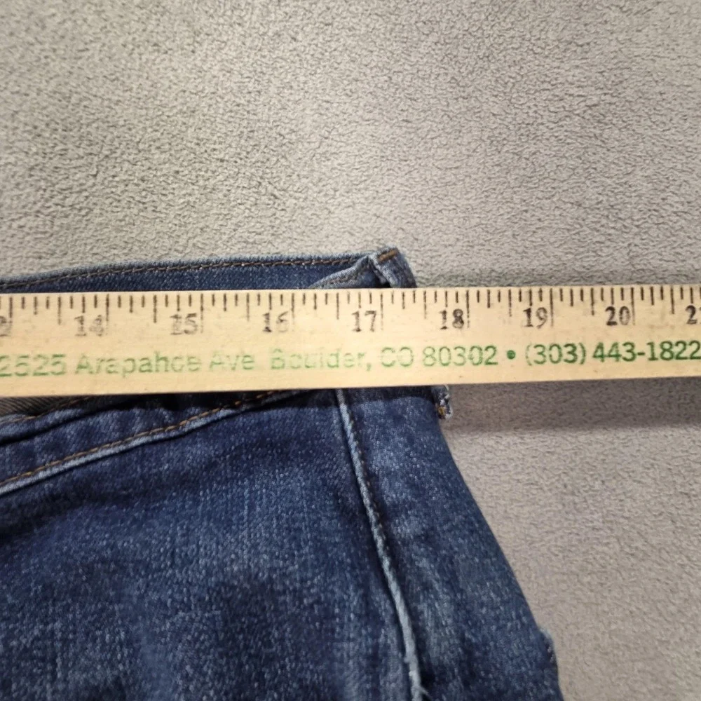 Levis important sizing